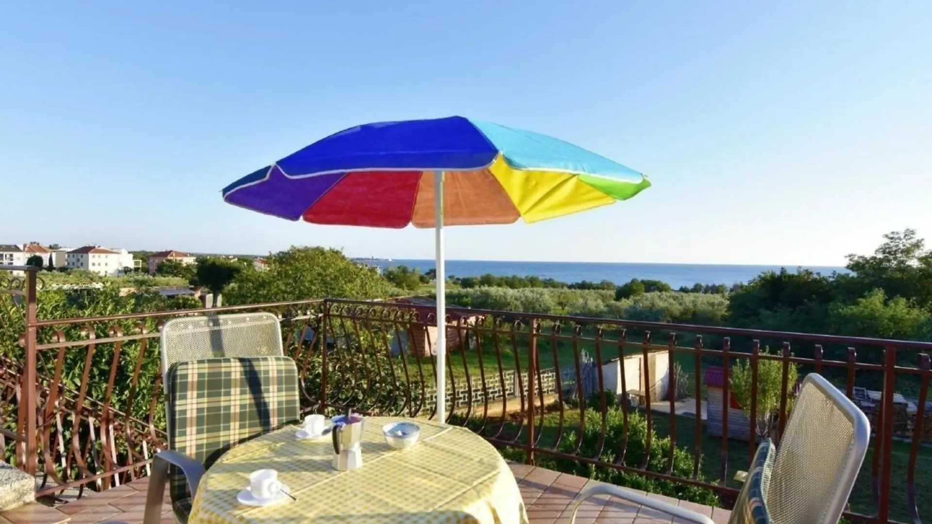 Appartement In Zambratija Mit Grill, Garten Und Terrasse Und Meerblick